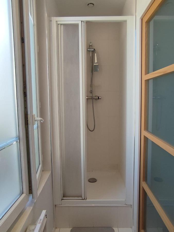 Paris Authentic House Small, Bright And Calm Studio Eksteriør billede